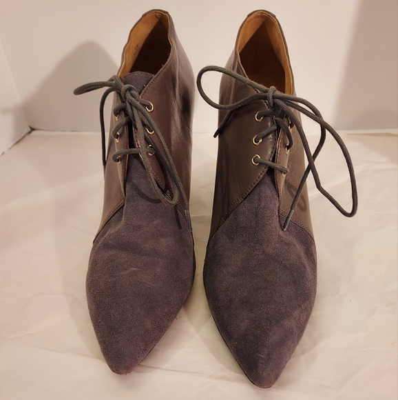 Nine West "Hartie" Wedge Booties with Pointy Toe in Size 9.5 M - Picture 2 of 13